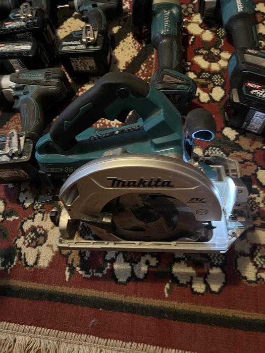 Scule Makita complete