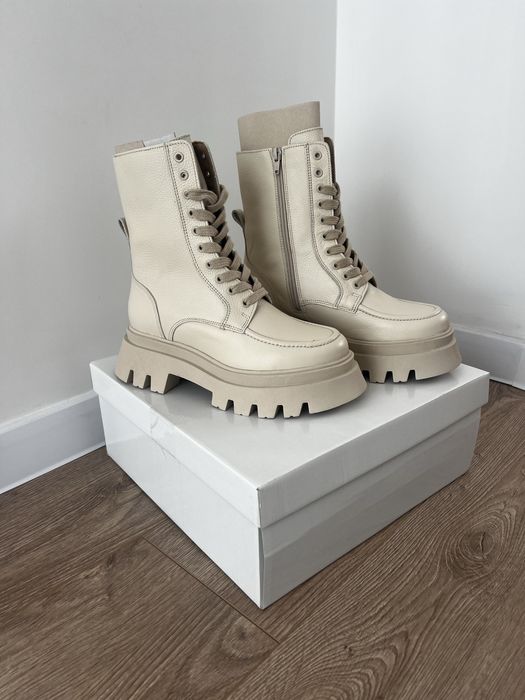 Нови боти естествена кожа About you 38 номер