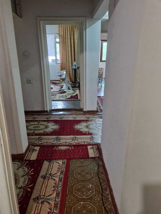 Продается квартира, Шайхантахур, метро Гафура Гулома, 2-этаж, 72 кв.м