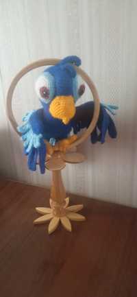 Продам вязаную игрушку попугай Чио-Рио