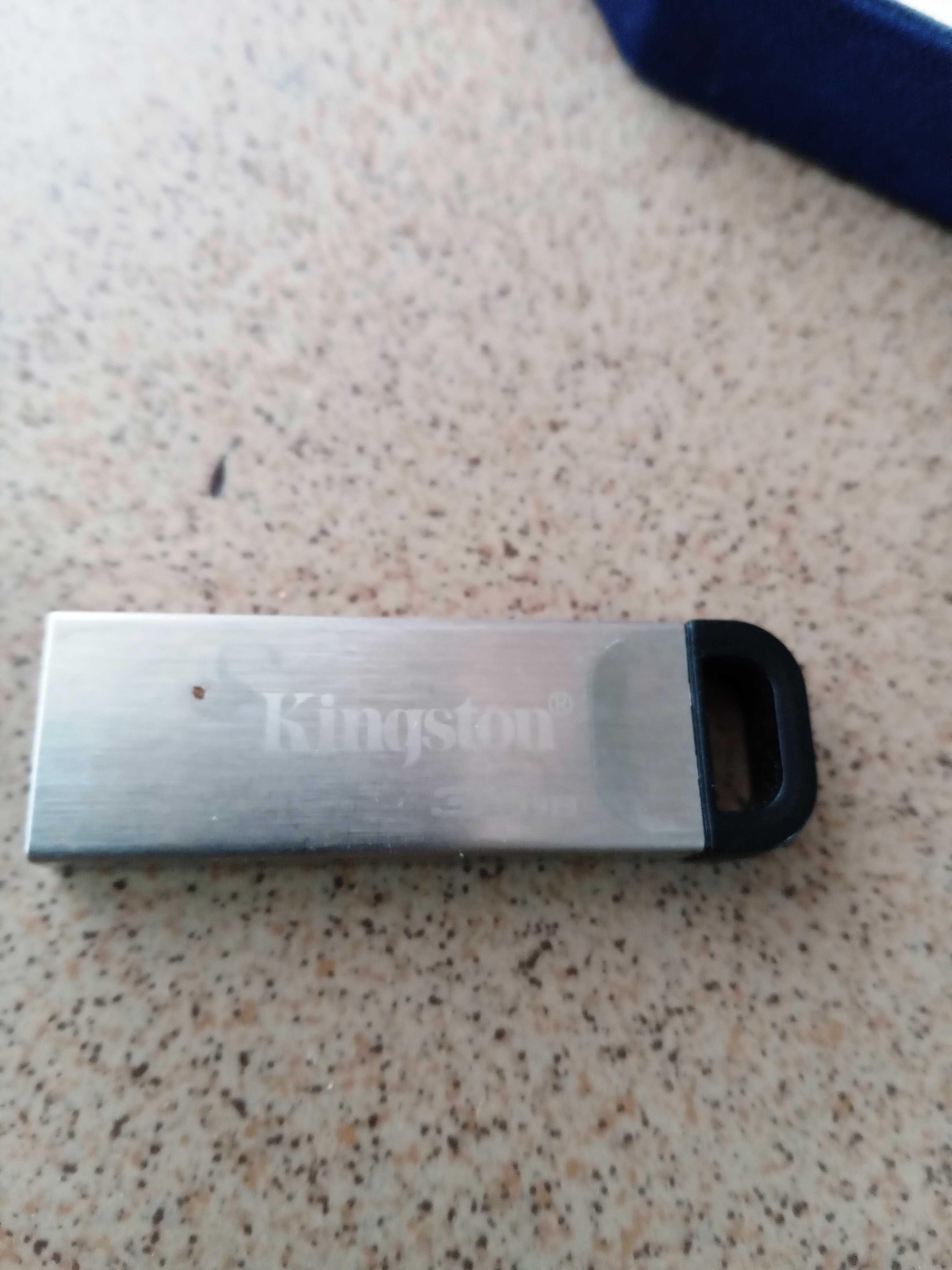 Pachet stick 32 gb kingston