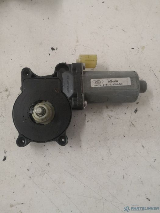 Motoras macara geam stanga fata FORD TRANSIT CONNECT (P65_, P70_, P80_) [ 2002 - > ] OEM 996368100