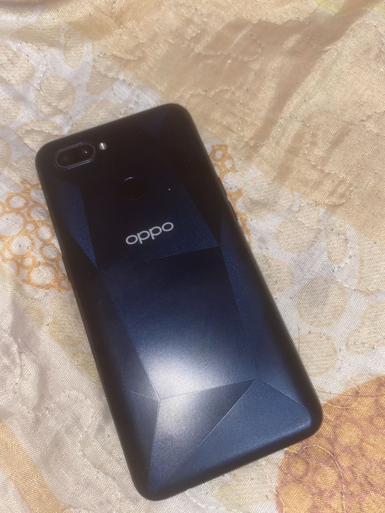 Oppo 12 СРОЧНО