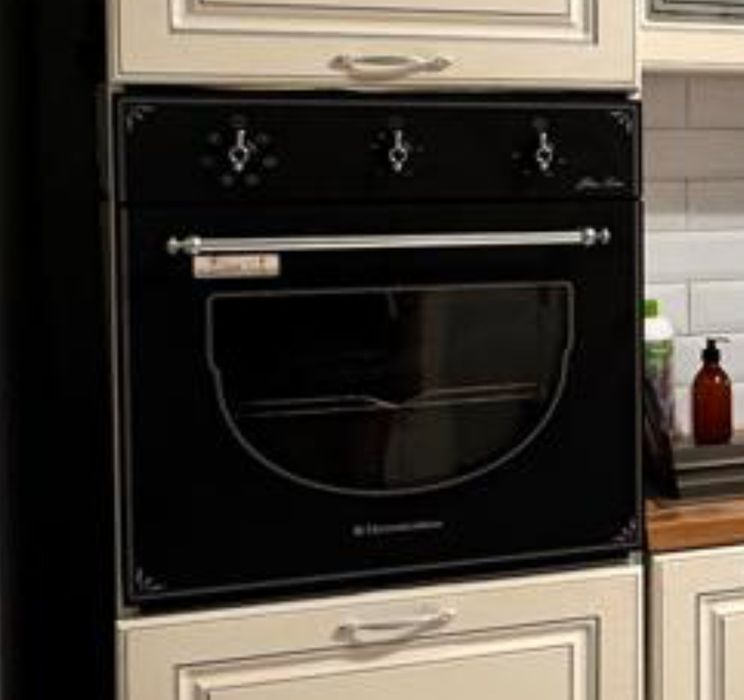 Продам газовую поверхность и духовой шкаф