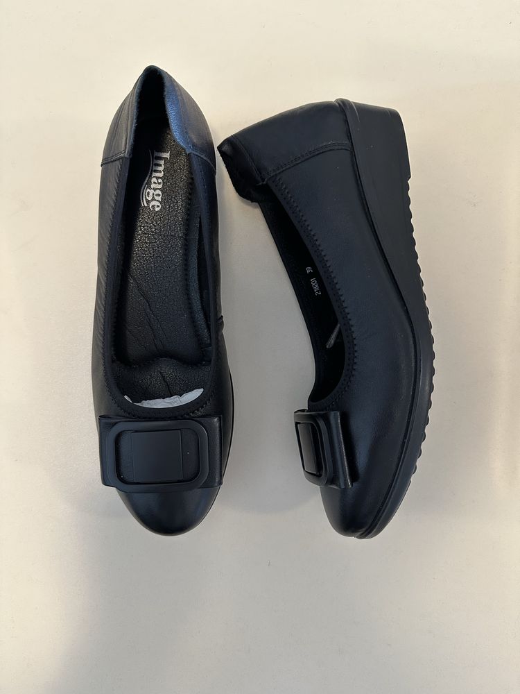 Pantofi comozi piele negri noi 39
