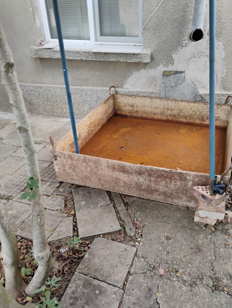 Продавам 2 броя варници