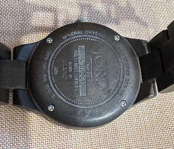 Jord Fieldcrest - Dark Sandalwood watch / Дървен часовник Йорд