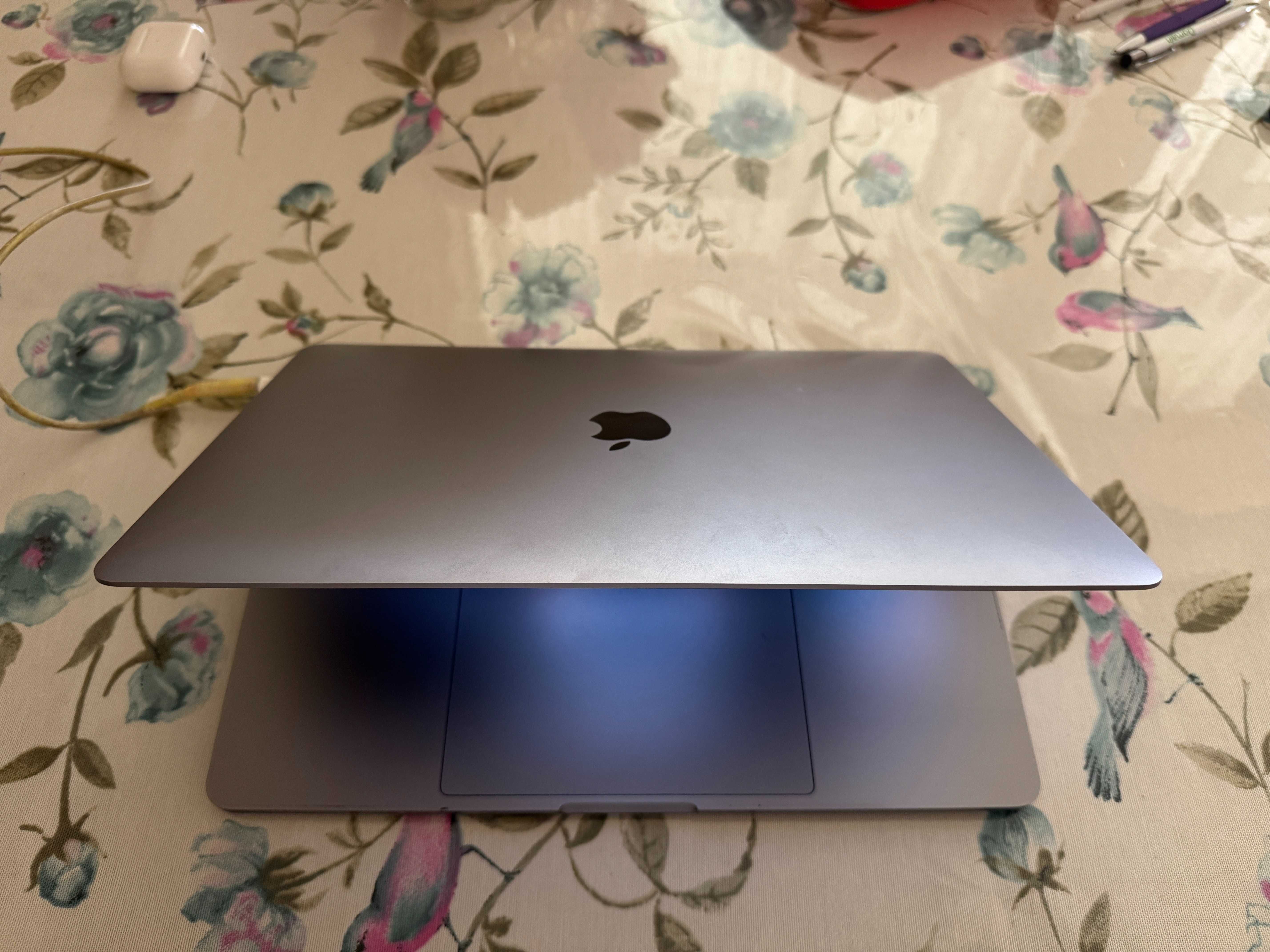 MacBook Pro 2017  13'