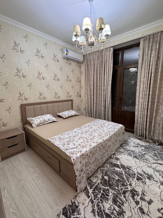 24/7 Kunlik uy, Суточная квартира Паркентский