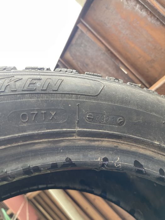 Anvelope iarana bmw 225 55 17