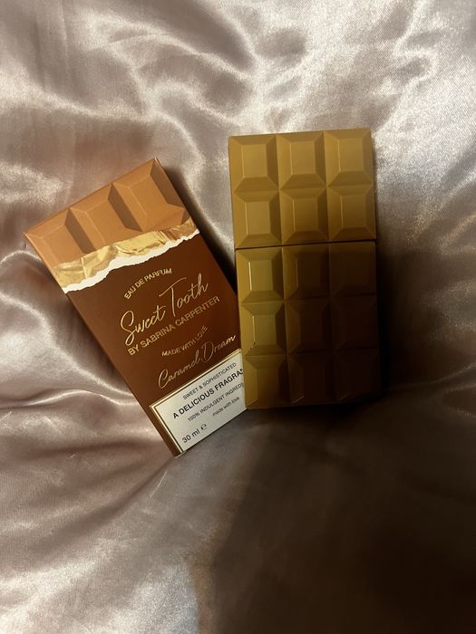 Sabrina Carpenter- Sweet Tooth