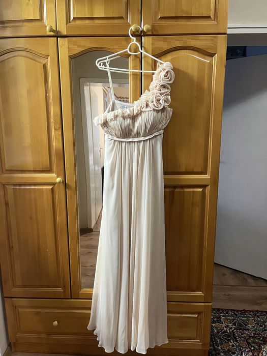 Рокля на Guy Laroche