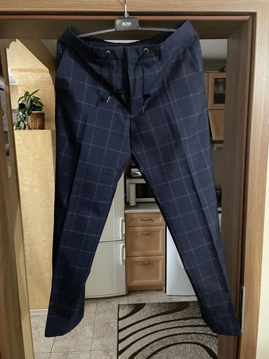 Оригинален костюм Hugo Boss