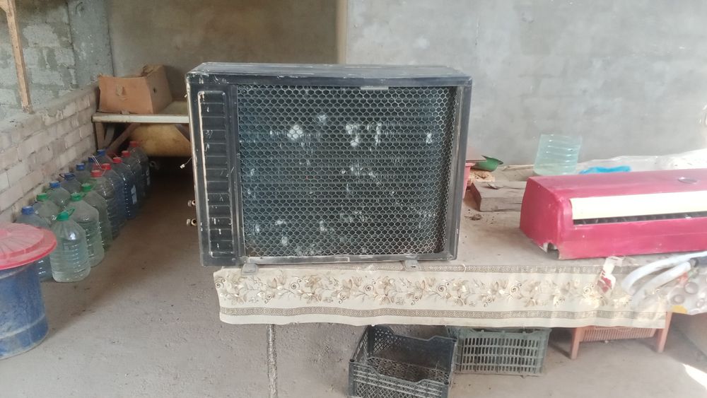 Konditsioner 24 talik ishlidi faqat pulti yoq