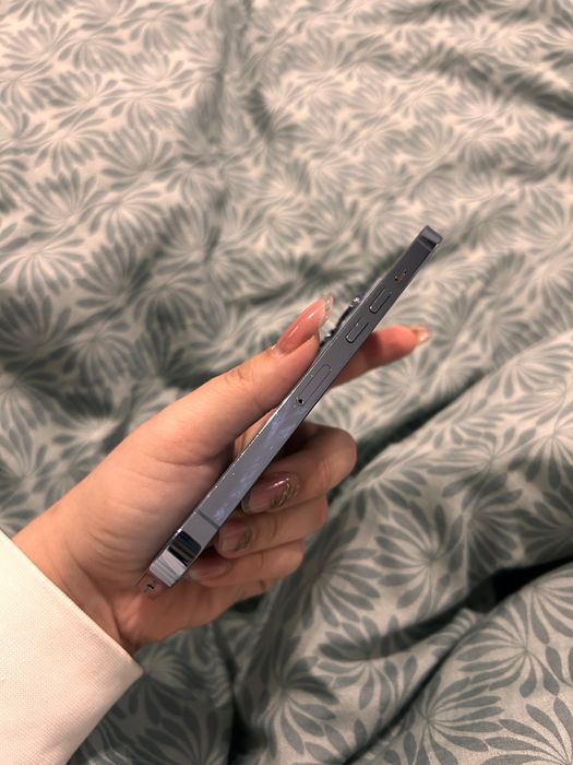 Urgent iPhone 13 pro sierra blue 128gb