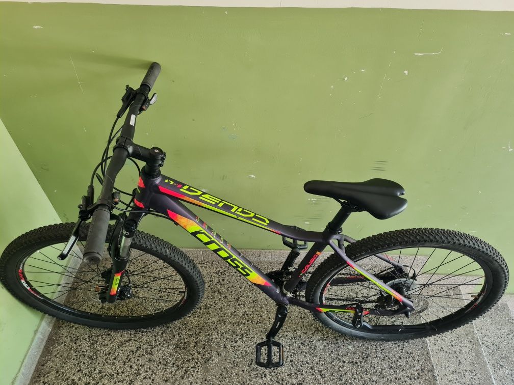 Продавам Cross Causa SL1 27.5  алуминиев  велосипед/колело