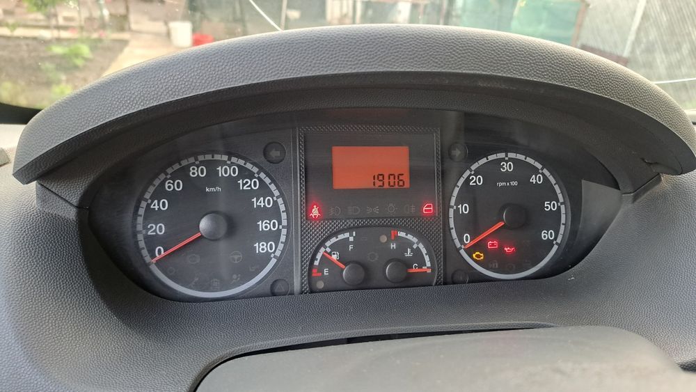 Autoutilitara Peugeot boxer 2.2 hdi