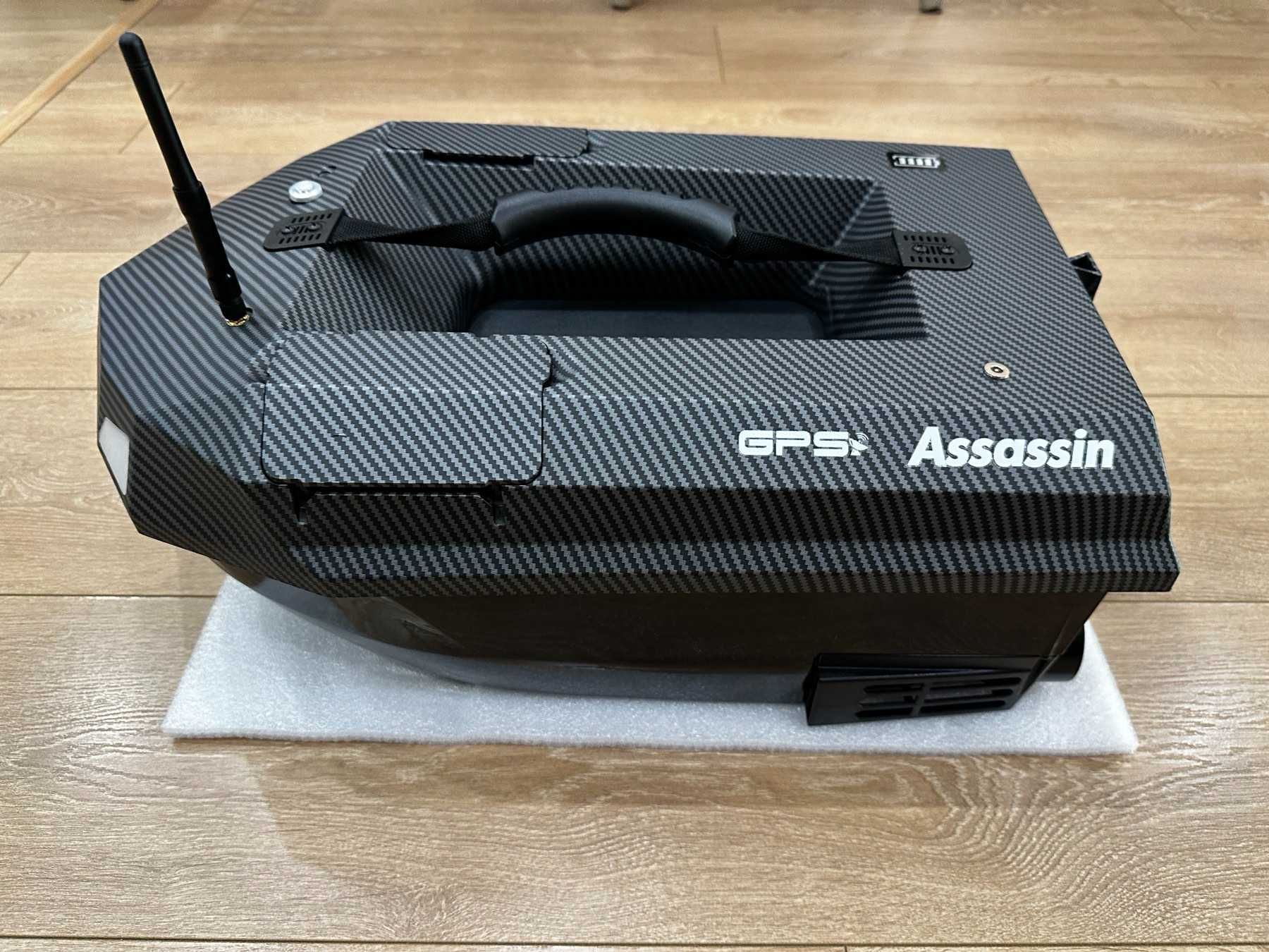 *НОВА* GPS Лодка за захранка Мanuowell Assassin 20000mAh