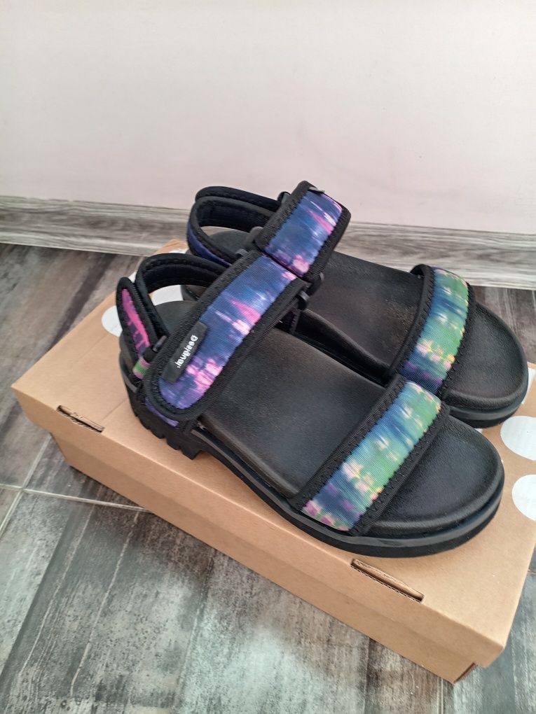Детски сандали Desigual 36
