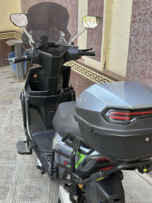 skuter, 2025 yil ,1200w