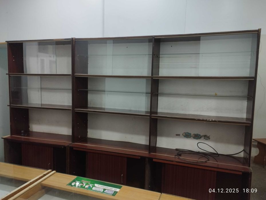 Отдадим даром , Аптечную Мебель. Самовывоз.