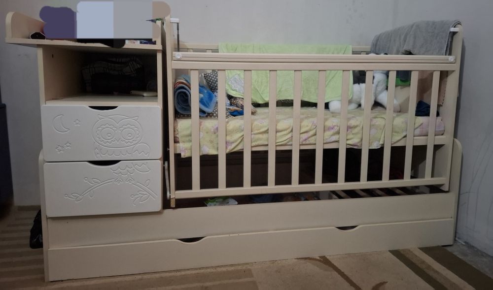 Продам кроватку детскую трансформер