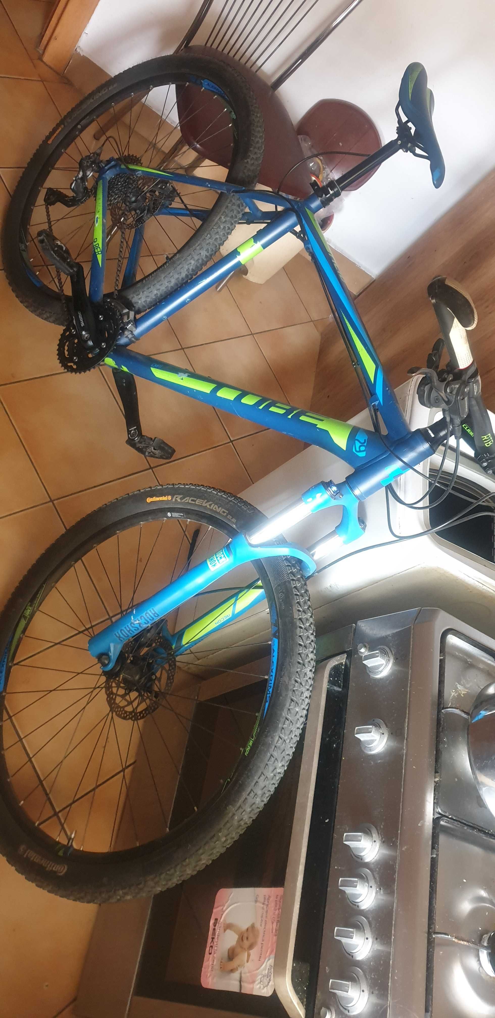 Bicicleta Cube acid 29 marime xxl