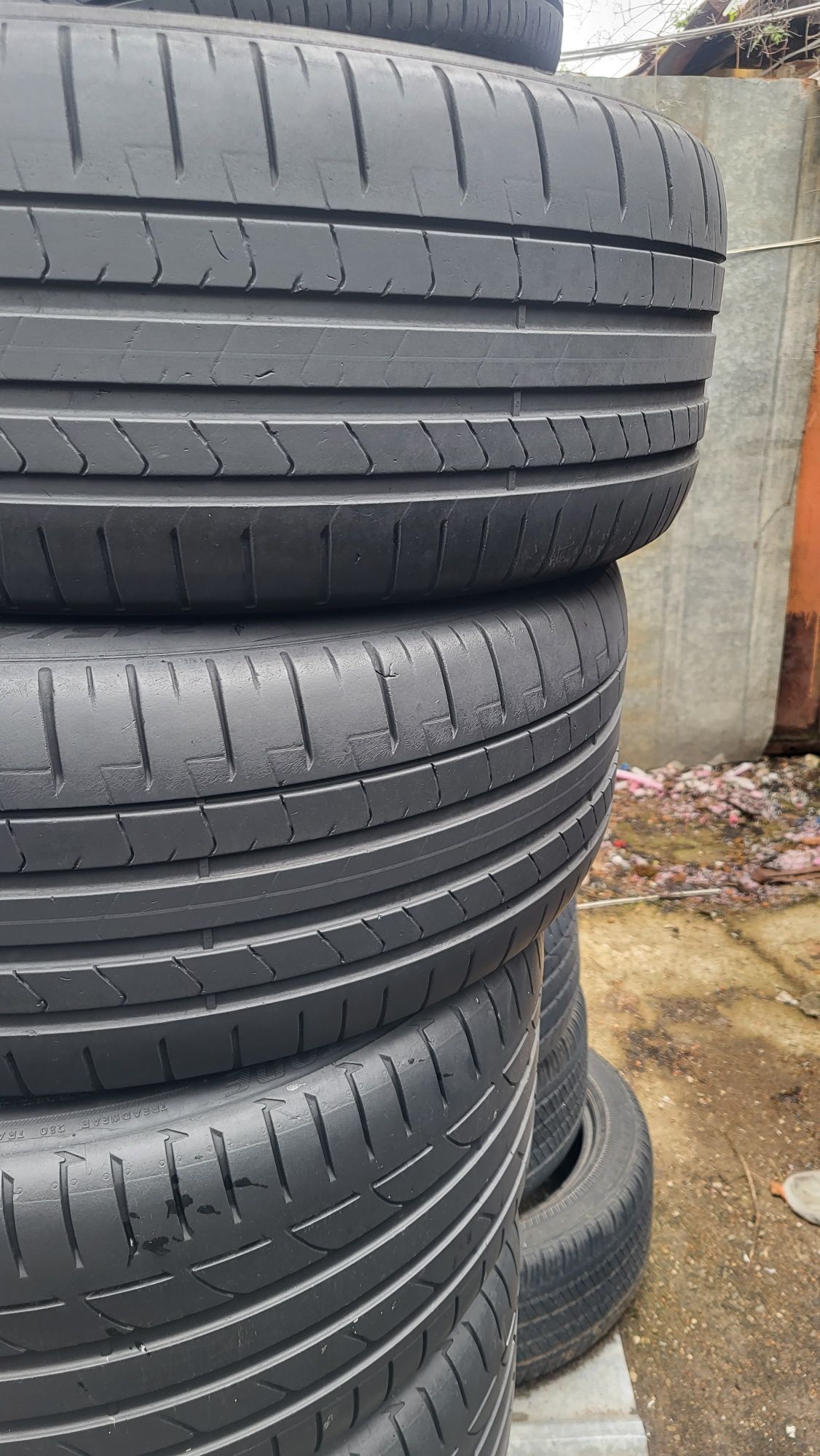 2бр. 245 45 20 Pirelli RunFlat летни.