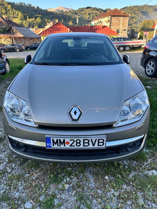 Vând Renault Laguna