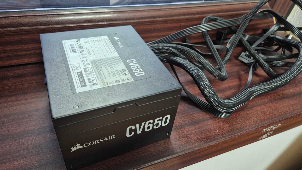 Sursa Corsair CX650 80+ Bronze 650W