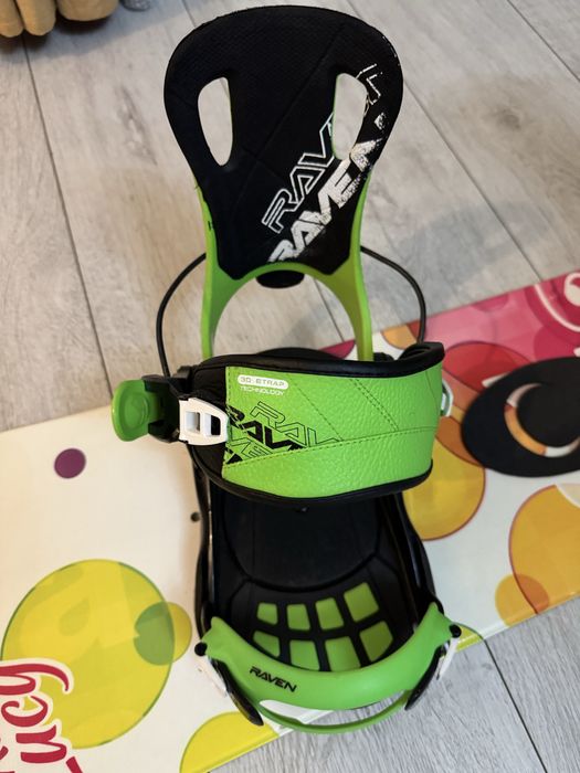 Vand placa snowboard Raven si Boots