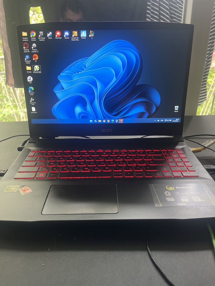 Геймърски лаптоп MSI 15/i7/16GB/SSD