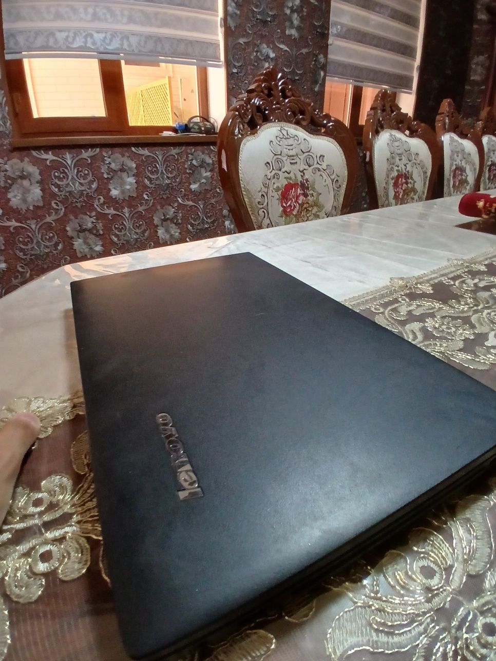 Ноутбук "Lenovo"