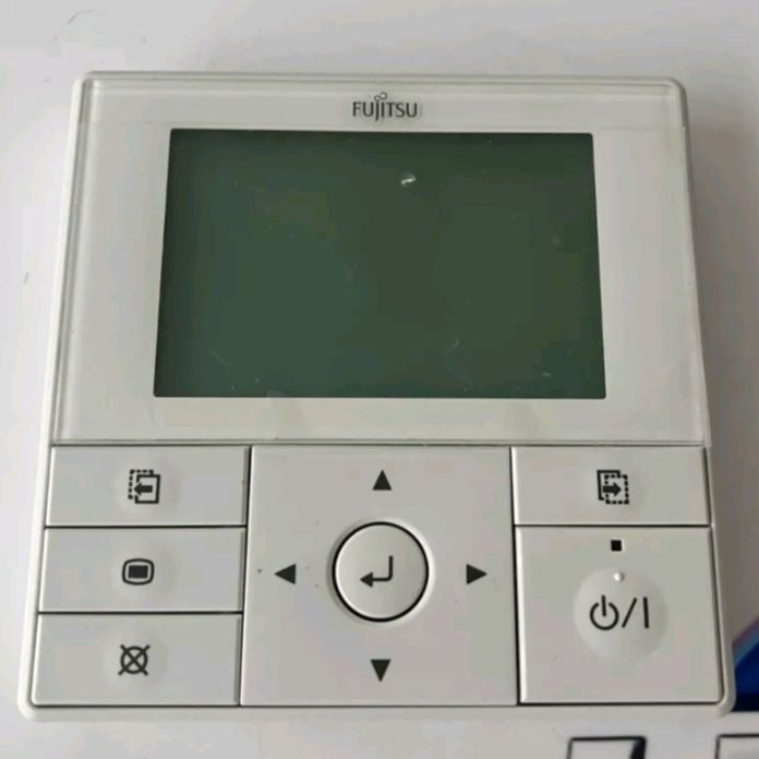 Telecomanda cu 3 fire FUJITSU (AR-WDC1E (UTY-RVNYM)