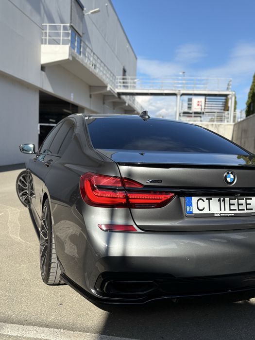 BMW 750i X-Drive