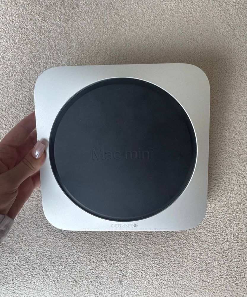 Apple Mac Mini M2, 2023