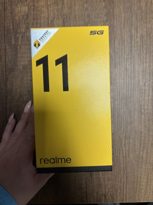 Realme 11 5G/256GB НОВ!
