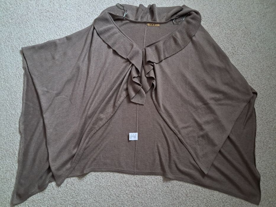 Lot 2 cardigane damă tip poncho, impecabile, material calitate