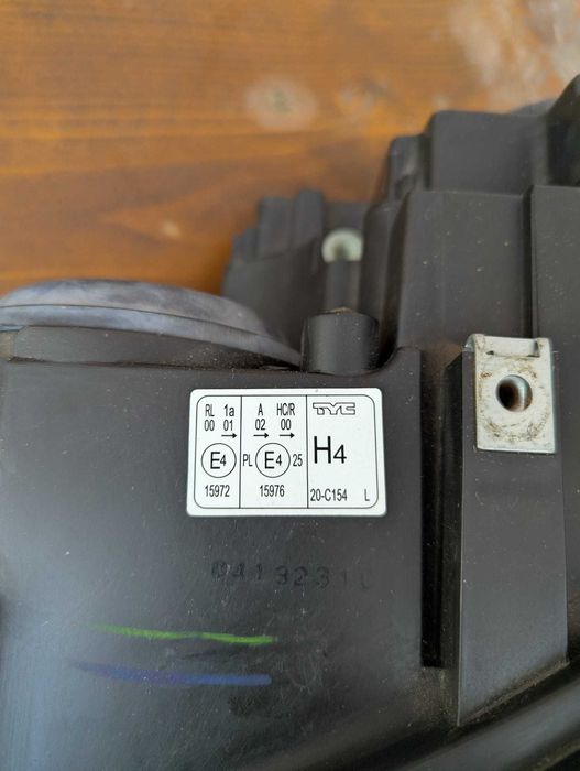 Faruri VW Transporter T5 facelift 2010 - 2015 - SET stanga + dreapta