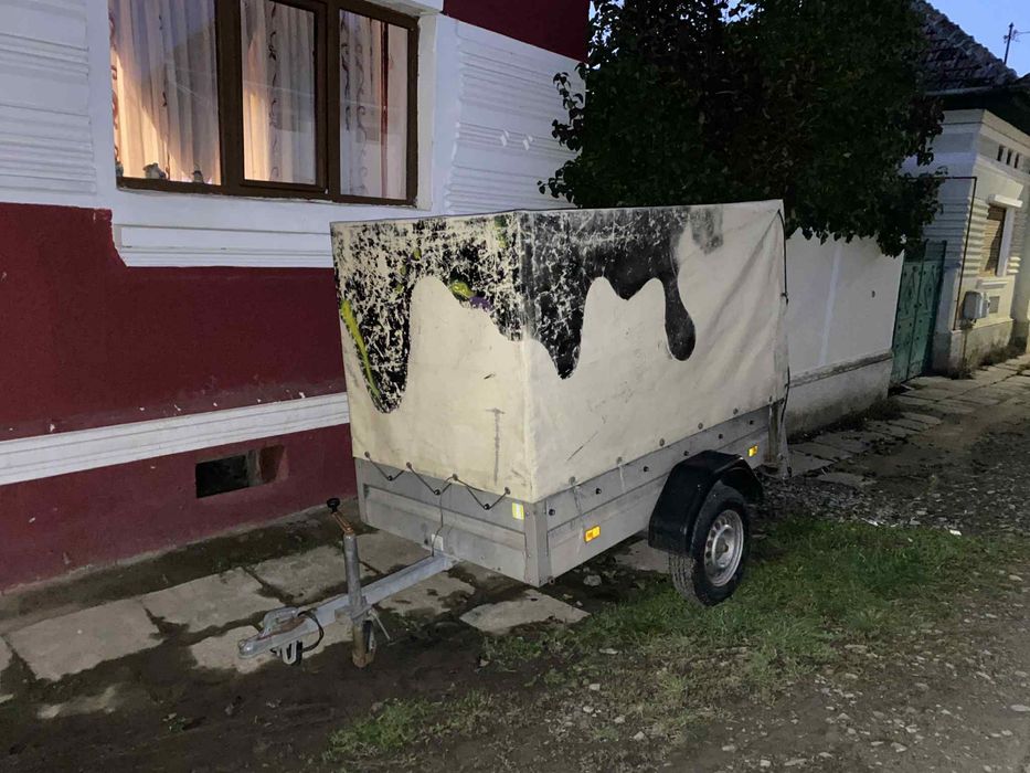 De vânzare remorcă
