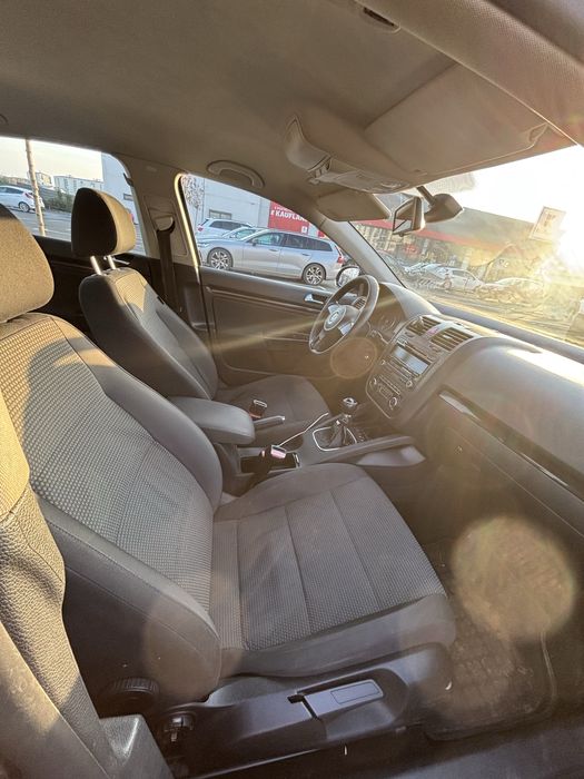 VW Jetta 2010 1.6 TDI