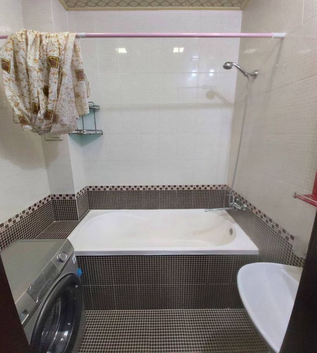 Yunusobod 4 kv Megalplanet yunusobod metroga yaqin