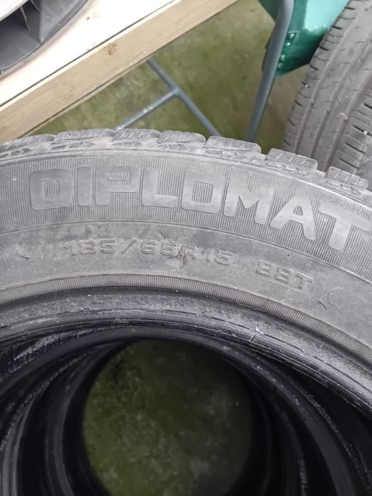 Anvelope iarna de vanzare