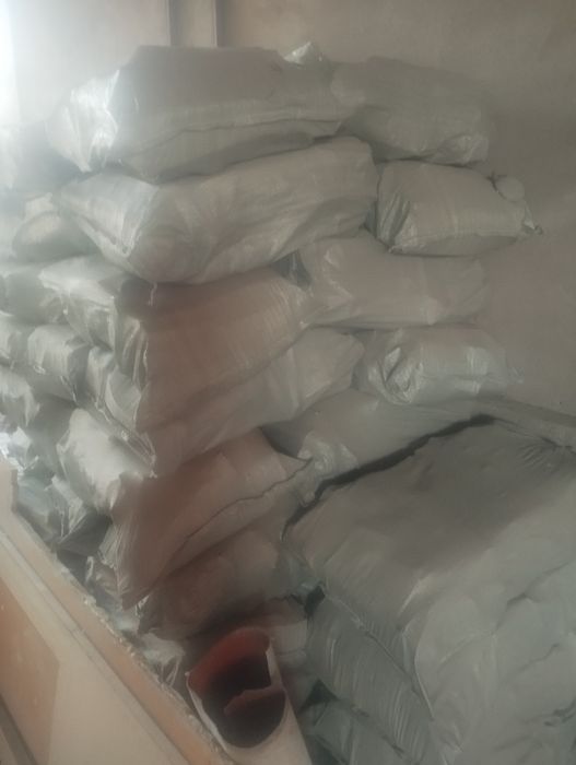 Дрова а мешках .