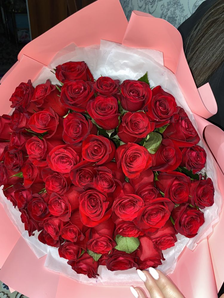 Цветы 51 штук голландские розы новые