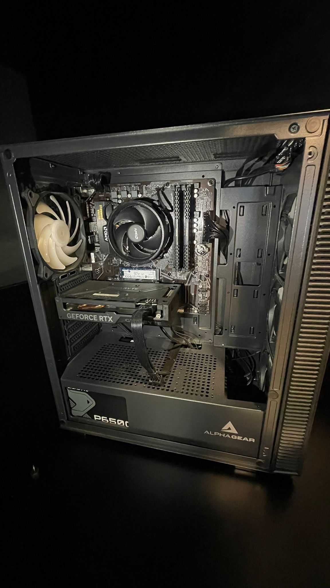 Hope Amanet P13 Unitate Gaming PC AMD Ryzen 5 5600/32GB RAM/RTX 4060