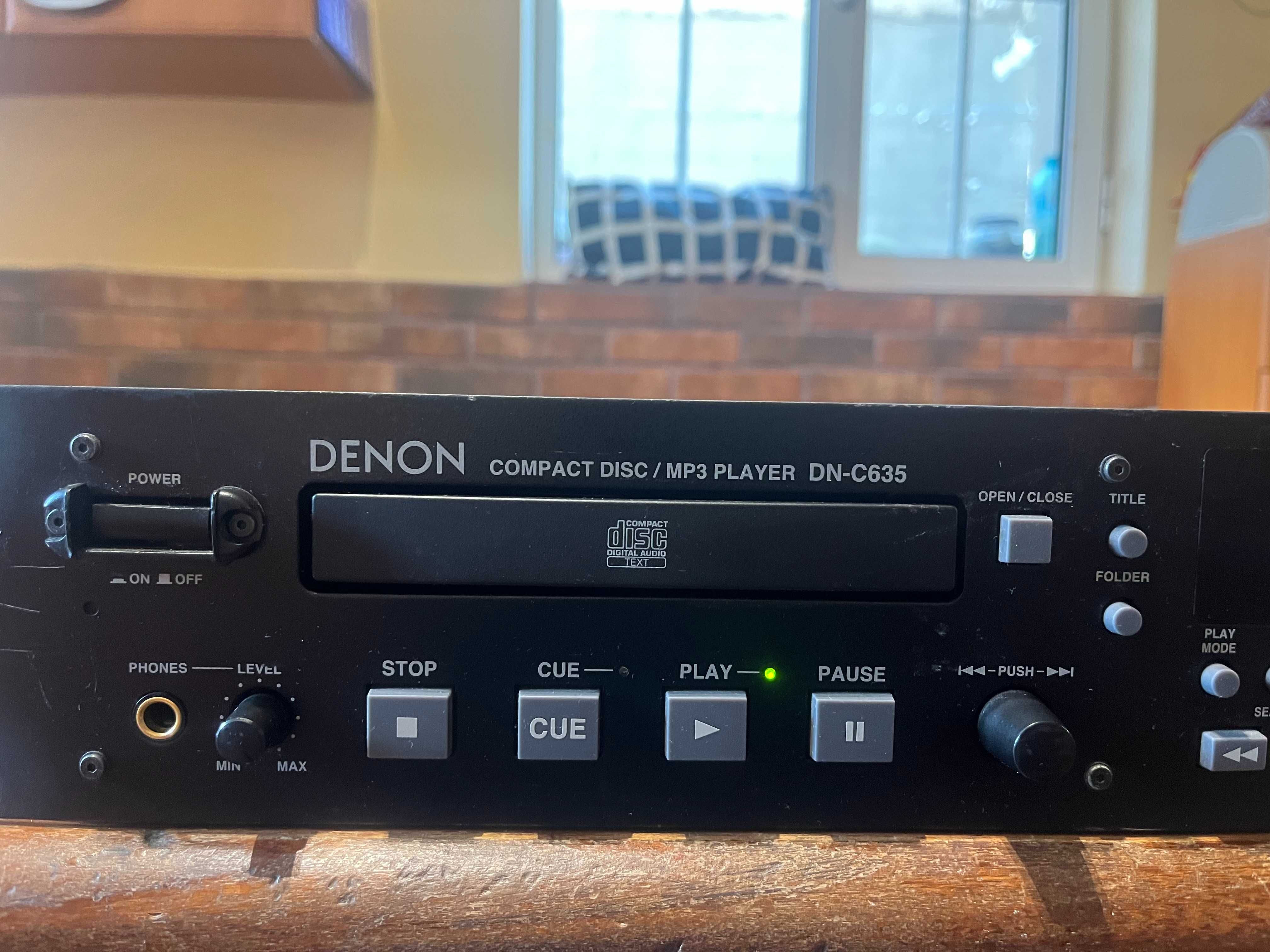 Cd player profesional Denon CD DNC 635