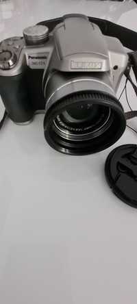 Aparat foto Panasonic DMC FZ18- 8.1 MP - 18× zoom optic