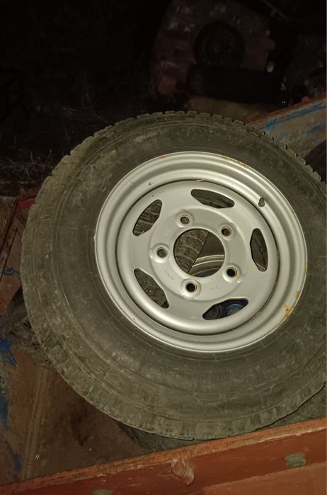 5х165.1 16 land rover джанта 1бр резерва с гума defender
