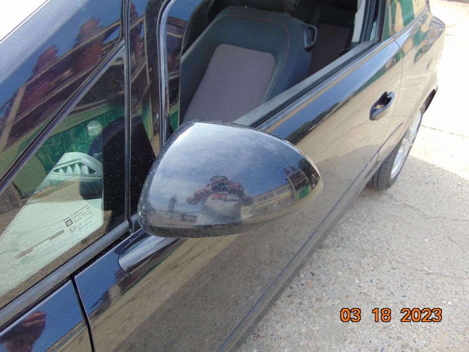 oglinda opel Corsa D 2008-2014 oglinzi stanga dreapta dezmembrez opel corda d 12. benzina